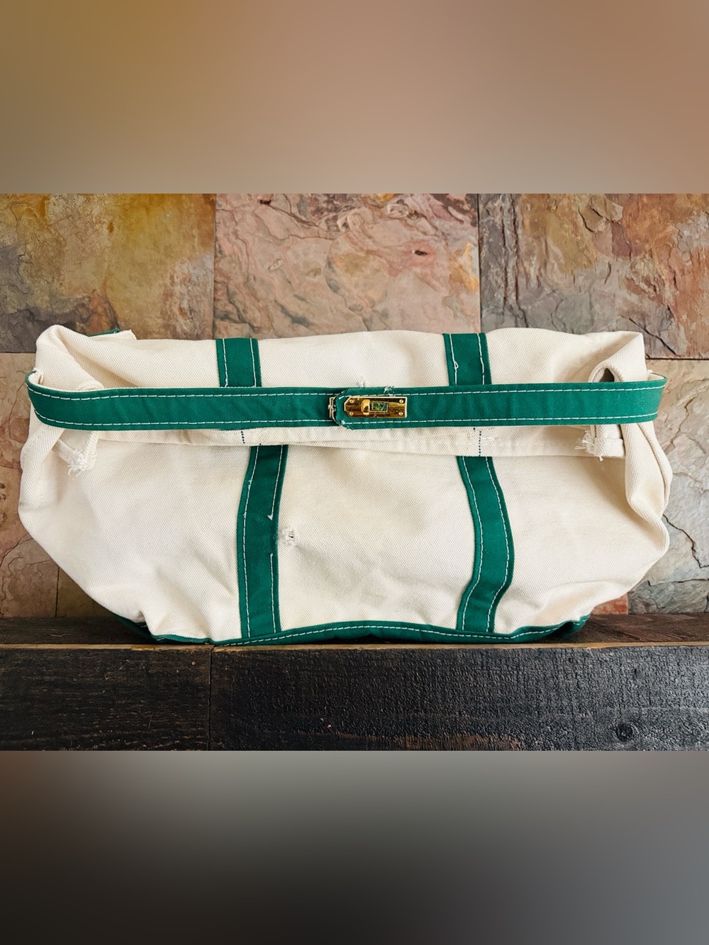THE BOAT-YARD | THE CLUTCH IN VINTAGE GREEN